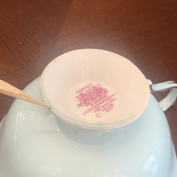 Paragon Double Warrant Cabbage Rose Pale Blue Teacup and Saucer 1940s Vintage - Picture 16 of 16